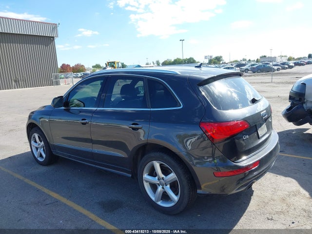 2017 AUDI Q5 WA1M2AFP5HA047692 Photo 2