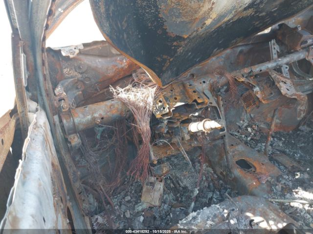 2015 TOYOTA RAV4 JTMRFREV0FD105458 Photo 6