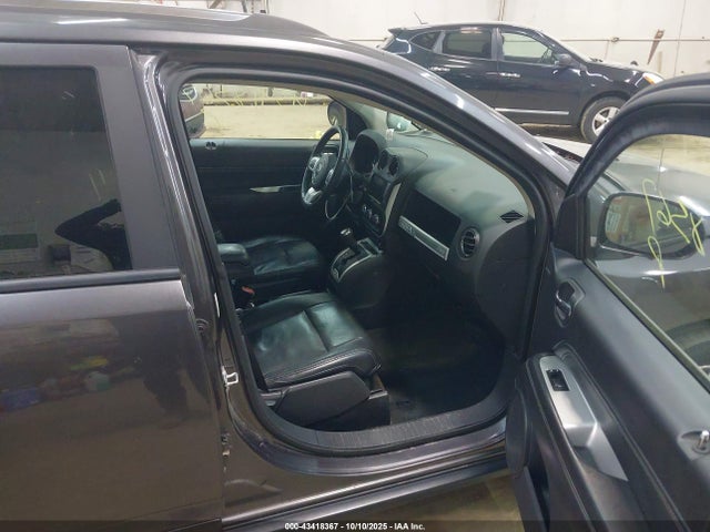 2016 Jeep Compass High Altitude Edition მანქანა იყიდება აუქციონზე, vin: 1C4NJDEB0GD799737, აუქციონის ნომერი: 43418367