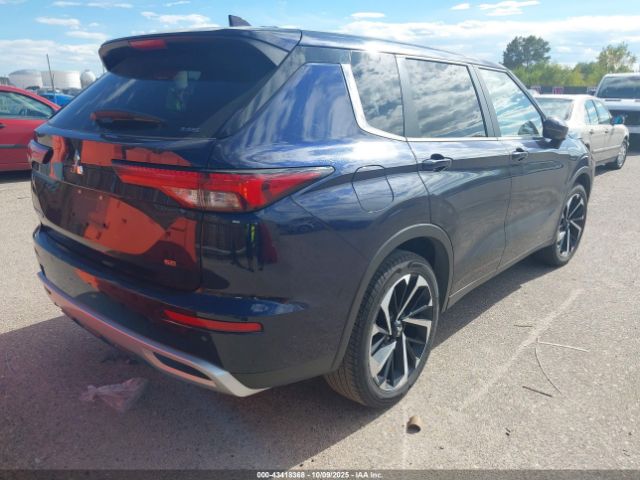 2024 MITSUBISHI OUTLANDER JA4J4VA86RZ070437 Photo 3
