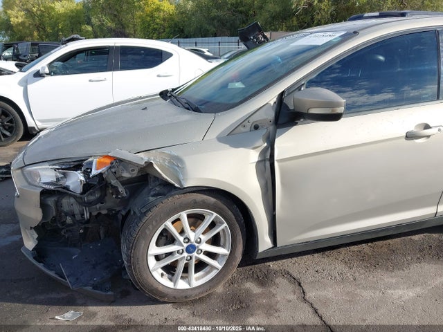 Ford FOCUS SE 2015 1FADP3F21FL294268 Image 6