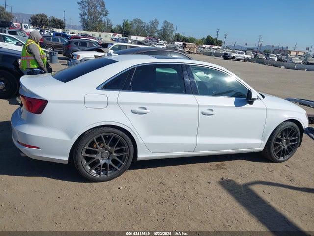 Продаж на аукціоні авто 2015 Audi A3 2.0t Premium, vin: WAUEFGFF0F1086077, номер лоту: 43418549