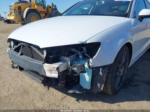 Продаж на аукціоні авто 2015 Audi A3 2.0t Premium, vin: WAUEFGFF0F1086077, номер лоту: 43418549