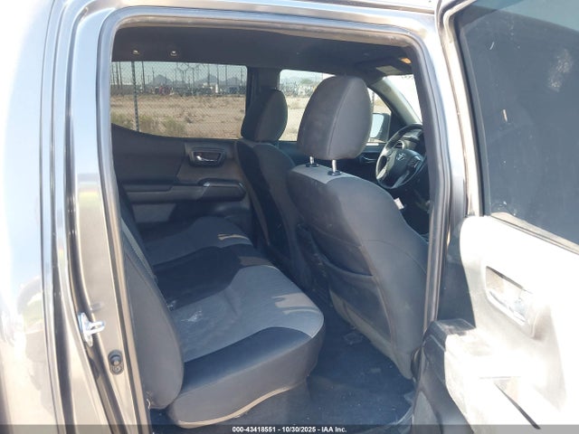 2023 Toyota Tacoma Trd Off Road მანქანა იყიდება აუქციონზე, vin: 3TMCZ5AN2PM553301, აუქციონის ნომერი: 43418551
