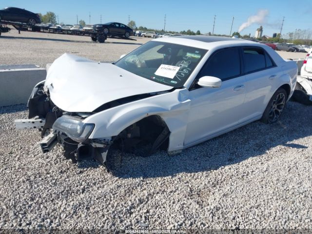 2015 CHRYSLER 300 2C3CCABG5FH766934 Photo 1