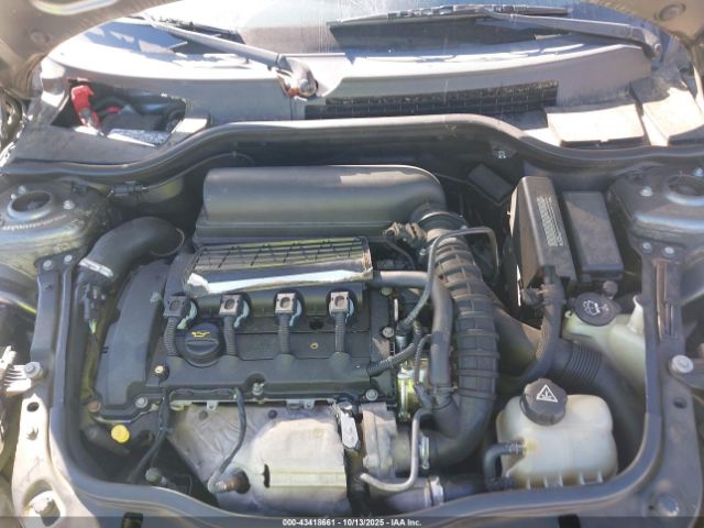 2010 MINI COOPER S CLUBMAN WMWMM3C58ATZ33138 Photo 9