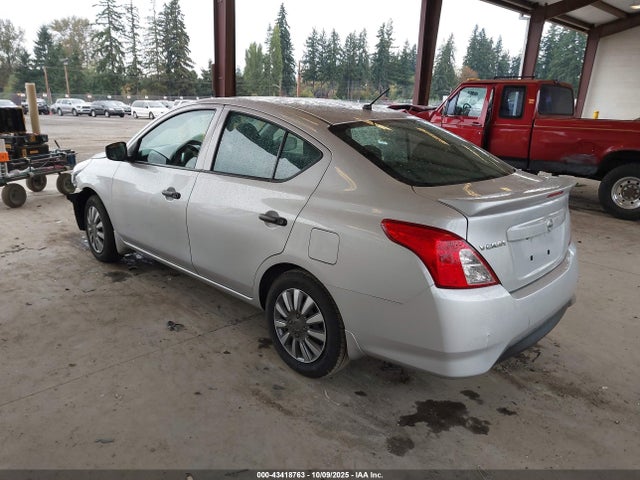 3N1CN7AP7KL831930 Nissan Versa