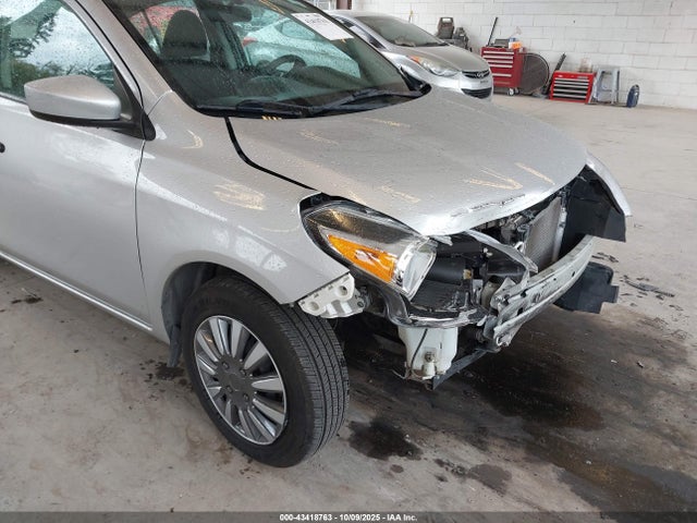 3N1CN7AP7KL831930 Nissan Versa