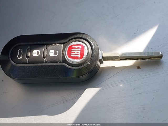 2016 FIAT 500 3C3CFFKR6GT174473 Photo 10