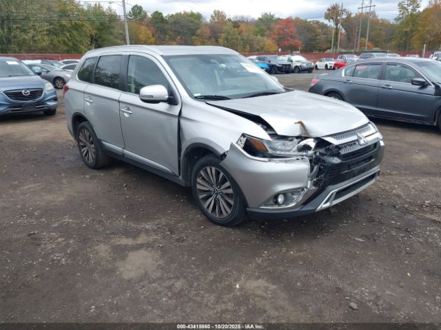 2020 MITSUBISHI OUTLANDER JA4AD3A36LZ030889 Photo 0