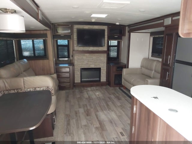 1UJBJ0BS7K14Y0099 Jayco White Hawk 29re Travel Trailer
