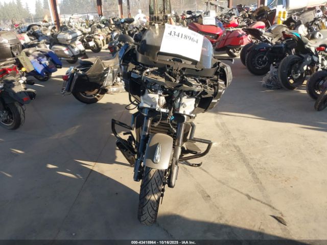 2024 INDIAN MOTORCYCLE CO. CHALLENGER 56KLCBRR0R3424608 Photo 4