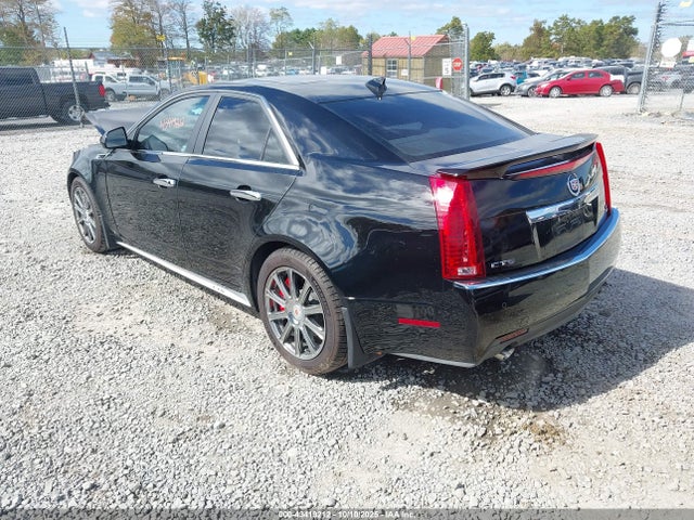 2011 CADILLAC CTS 1G6DP5ED3B0146677 Photo 2