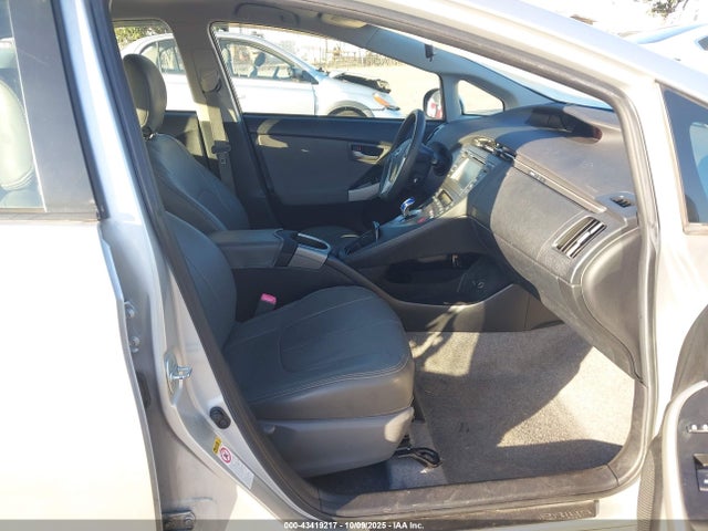 2013 Toyota Prius Two მანქანა იყიდება აუქციონზე, vin: JTDKN3DU0D0342059, აუქციონის ნომერი: 43419217