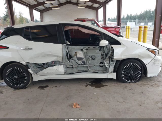 2023 NISSAN LEAF 1N4CZ1CV6PC551340 Photo 5