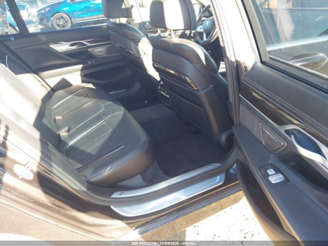2016 BMW 750I WBA7F2C5XGG420203 Photo 7