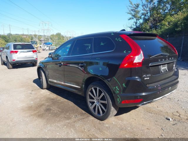 2017 VOLVO XC60 YV449MRU6H2177413 Photo 2