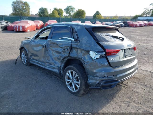 2022 AUDI Q3 WA1EECF3XN1088898 Photo 2