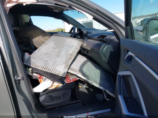 2022 AUDI Q3 WA1EECF3XN1088898 Photo 4