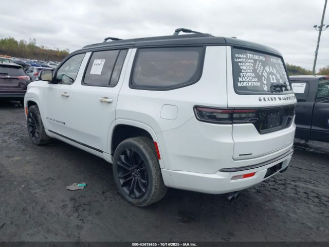 2022 JEEP GRAND WAGONEER 1C4SJVFJ1NS195752 Photo 2