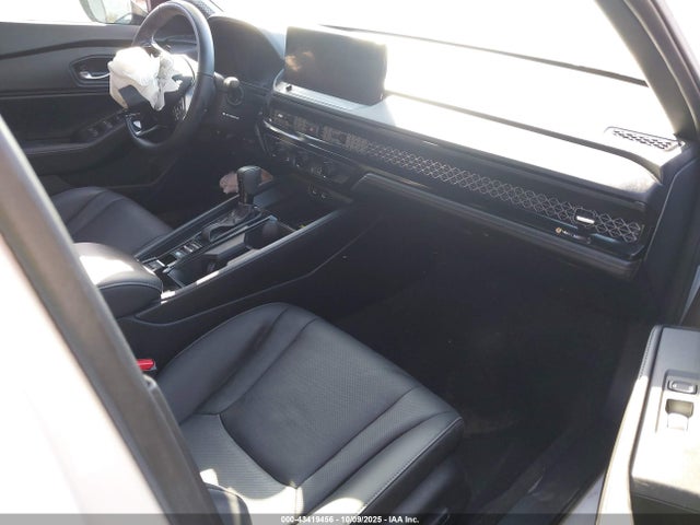 Honda lfc5 2025 1HGCY2F77SA033940 Image 18