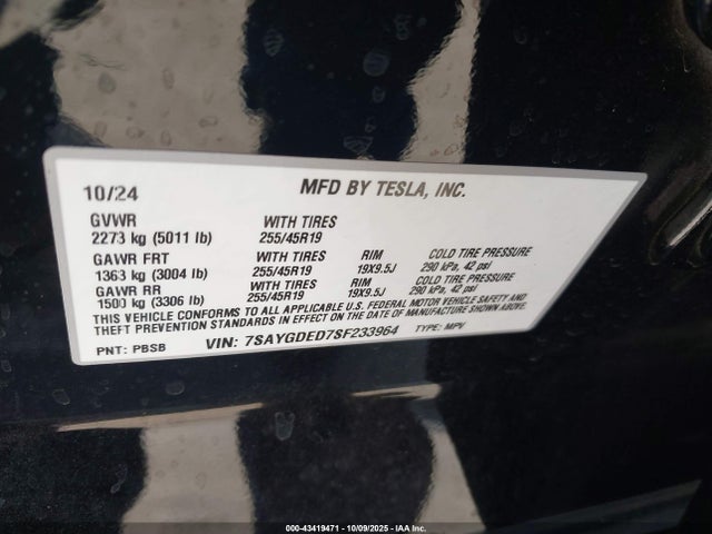 2025 TESLA MODEL Y 7SAYGDED7SF233964 Photo 8