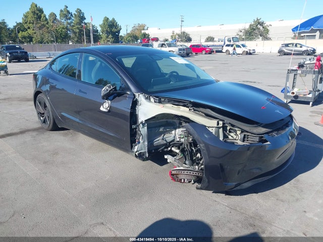 2024 TESLA MODEL 3 5YJ3E1ET9RF842082 Photo 0