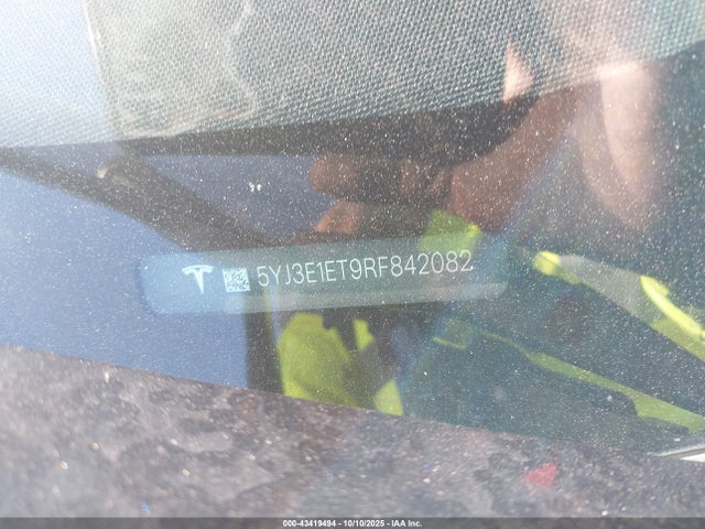 2024 TESLA MODEL 3 5YJ3E1ET9RF842082 Photo 8