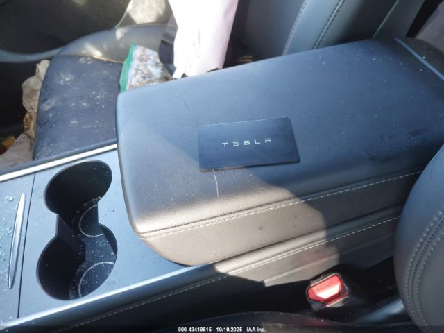 2023 TESLA MODEL Y 7SAYGDEE3PF766927 Photo 10