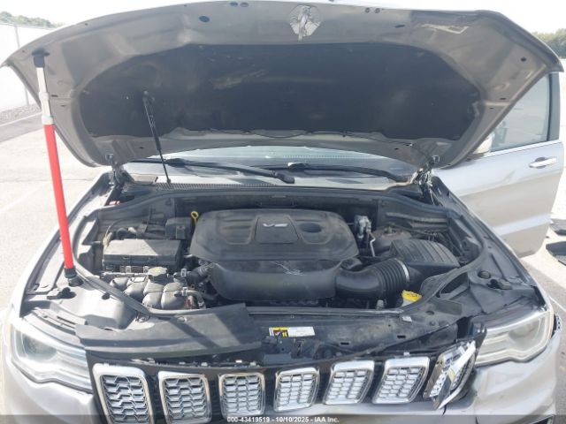 2017 JEEP GRAND CHEROKEE 1C4RJFCG5HC837224 Photo 9