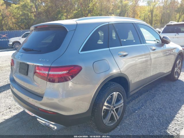 2019 MERCEDES-BENZ GLC 300 WDC0G4KB2KV181099 Photo 3