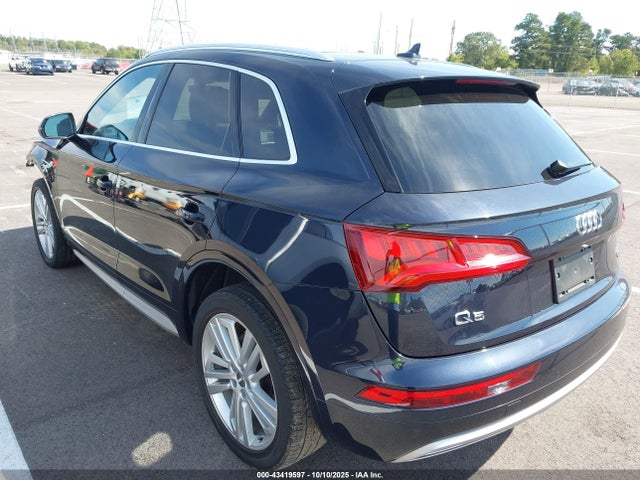 2018 AUDI Q5 WA1BNAFY1J2225041 Photo 2