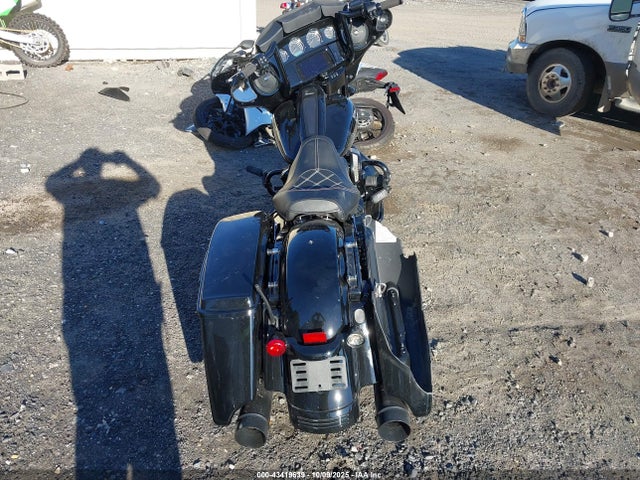 Harley-Davidson FLHXS 2022 1HD1KRP18NB652344 Image 16