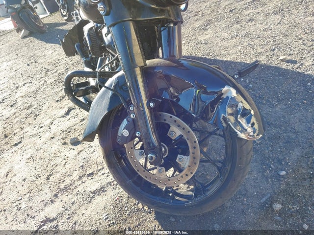 Harley-Davidson FLHXS 2022 1HD1KRP18NB652344 Image 17