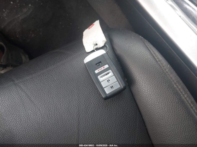 2018 ACURA TLX 19UUB2F31JA007321 Photo 10