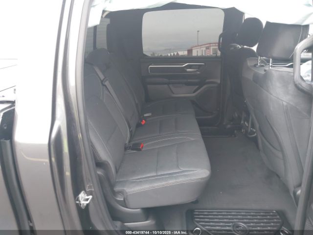 2021 RAM 1500 1C6RREFT9MN750170 Photo 7