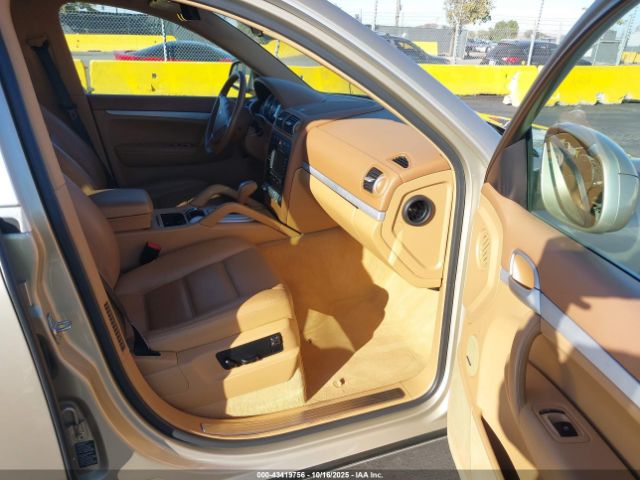 2006 PORSCHE CAYENNE WP1AB29PX6LA60013 Photo 4