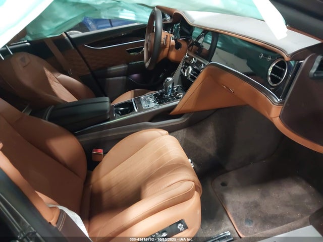 Bentley Flying Spur W12 2022 SCBBB6ZG6NC001586 Image 5