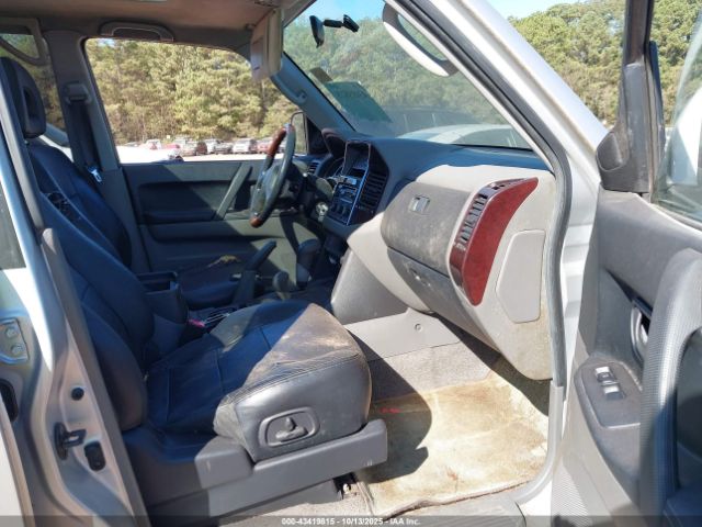 2002 MITSUBISHI MONTERO JA4MW51RX2J047781 Photo 4