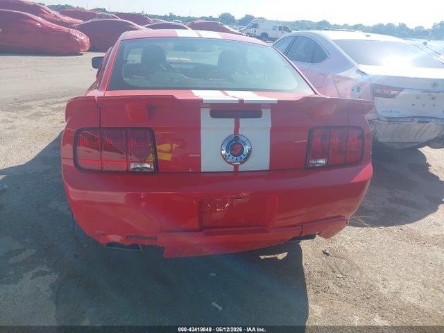 2006 Ford Mustang Gt მანქანა იყიდება აუქციონზე, vin: 1ZVFT82H665185442, აუქციონის ნომერი: 43419849