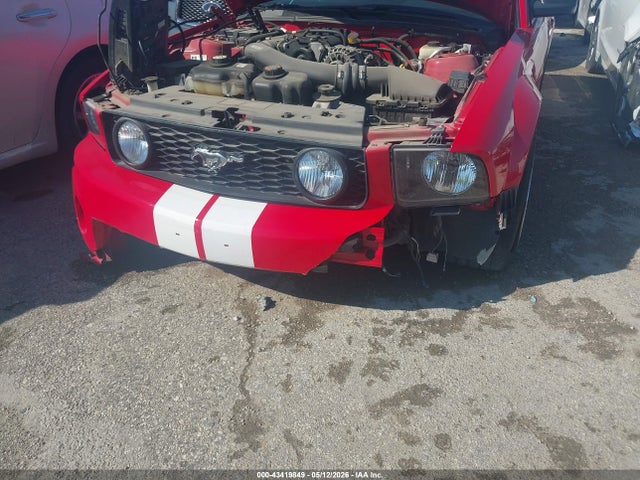 2006 Ford Mustang Gt მანქანა იყიდება აუქციონზე, vin: 1ZVFT82H665185442, აუქციონის ნომერი: 43419849