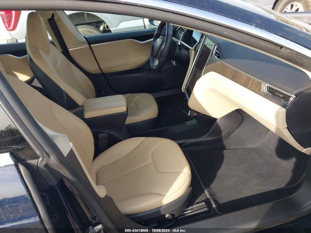 2013 TESLA MODEL S 5YJSA1CN8DFP03453 Photo 4