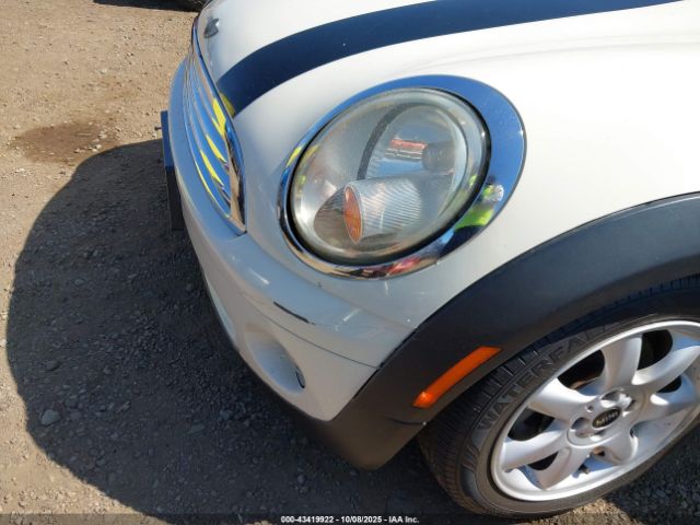 2010 MINI COOPER WMWMR3C56ATZ18980 Photo 5