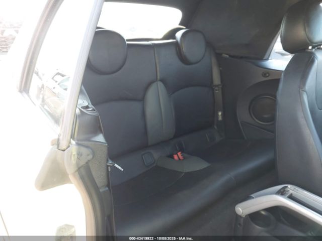 2010 MINI COOPER WMWMR3C56ATZ18980 Photo 7