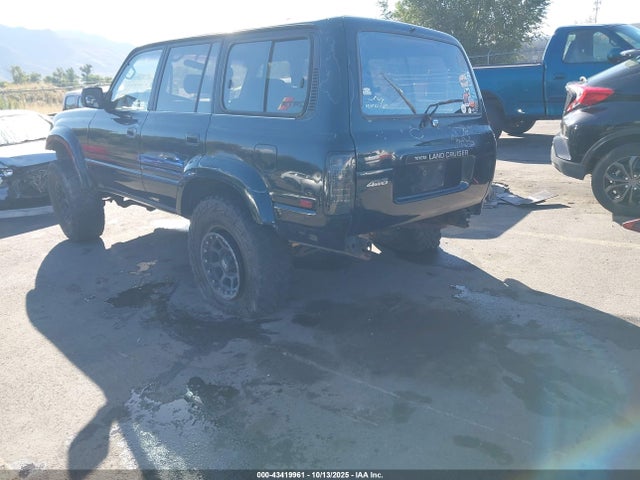 1994 TOYOTA LAND CRUISER JT3DJ81W0R0082409 Photo 2