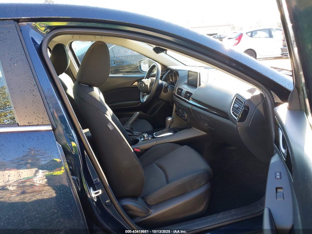 3MZBM1K72GM323371 Mazda Mazda3 I Sport