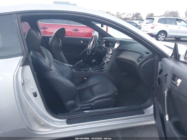 KMHHU6KJ5FU128909 Hyundai Genesis 3.8 Ultimate