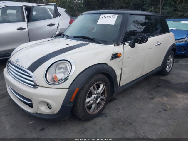 2013 MINI HARDTOP WMWSU3C53DT688406 Photo 1