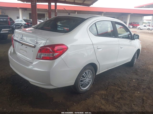 2018 MITSUBISHI MIRAGE G4 ML32F3FJ9JHF07948 Photo 3