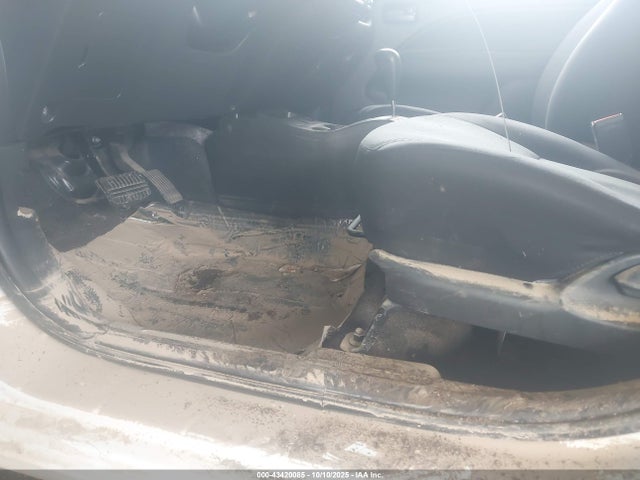 2018 MITSUBISHI MIRAGE G4 ML32F3FJ9JHF07948 Photo 5